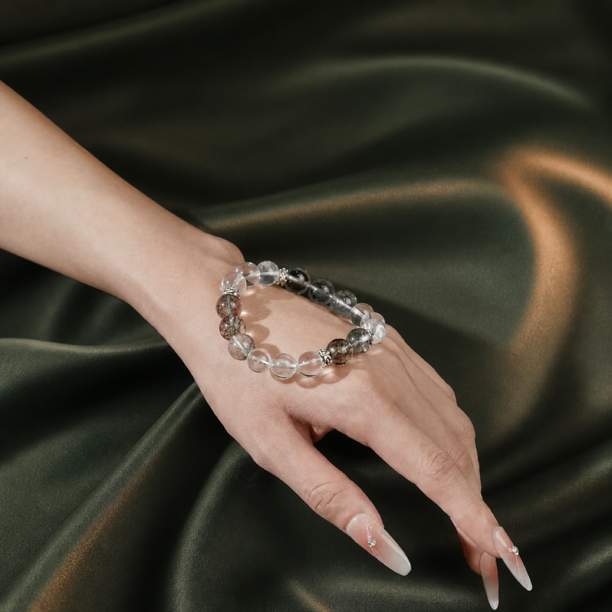 QI KIND Clear Inclusion Bead Bracelet lifestyle image
